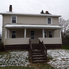 3611 E Main St Hillsville, PA 16132