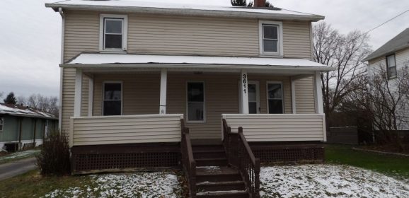 3611 E Main St Hillsville, PA 16132